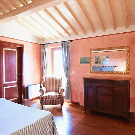Val Delle Vigne Villa *