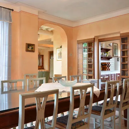 Val Delle Vigne Villa